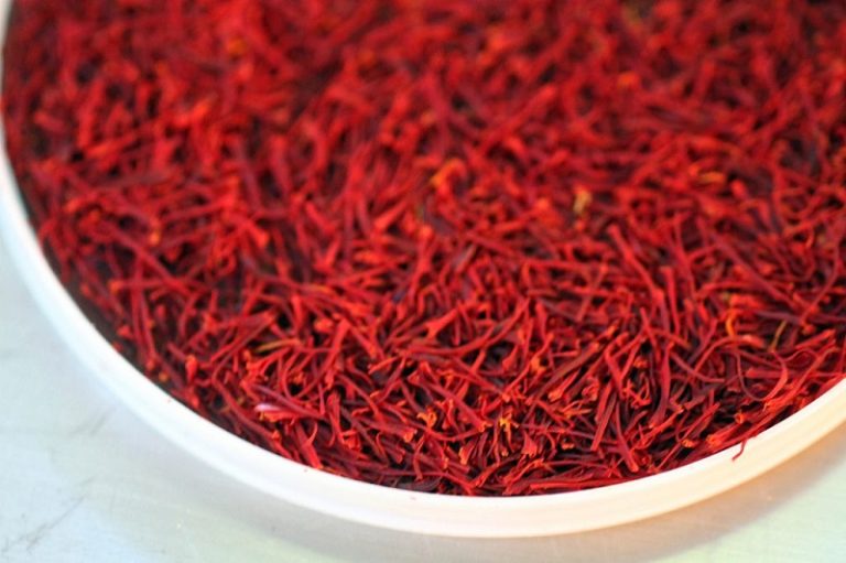 4 Surprising Skin Benefits You Can Get From Saffron