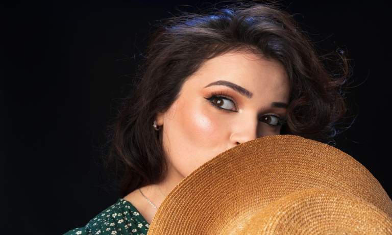 How to Choose the Best Kajal for Sensitive Eyes and Long-Lasting Wear